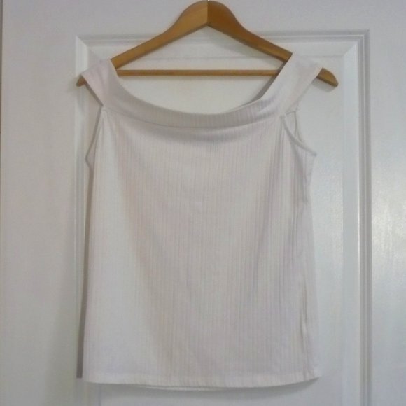 Rayon Blend Gentle Fawn Off Shoulder White Tank Top - Picture 2 of 8